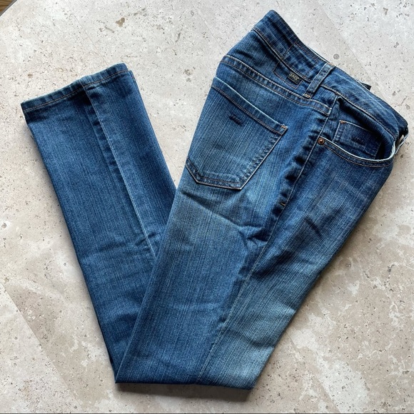 JAG straight Leg Jean - Picture 8 of 10